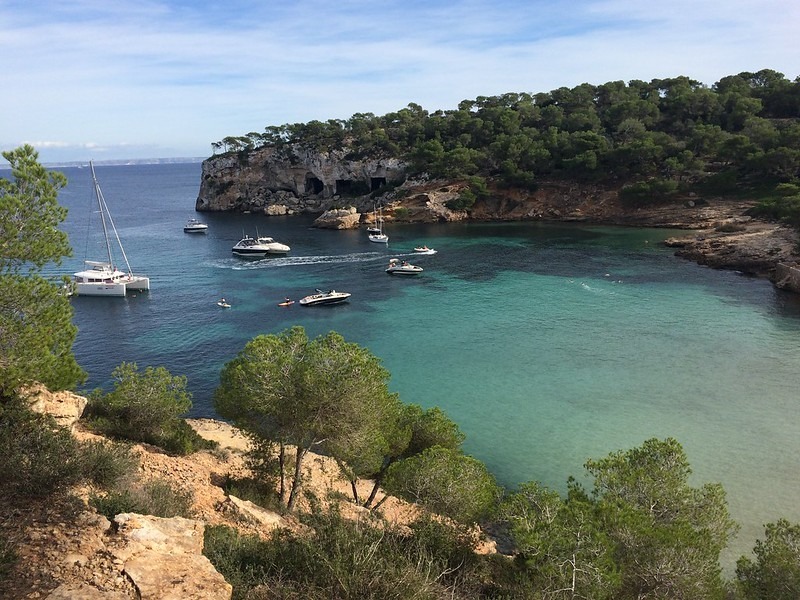 Cala del Mago y cueva Mare de Deu