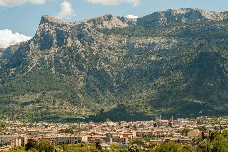 Vistas entrando a Soller en Mallorca