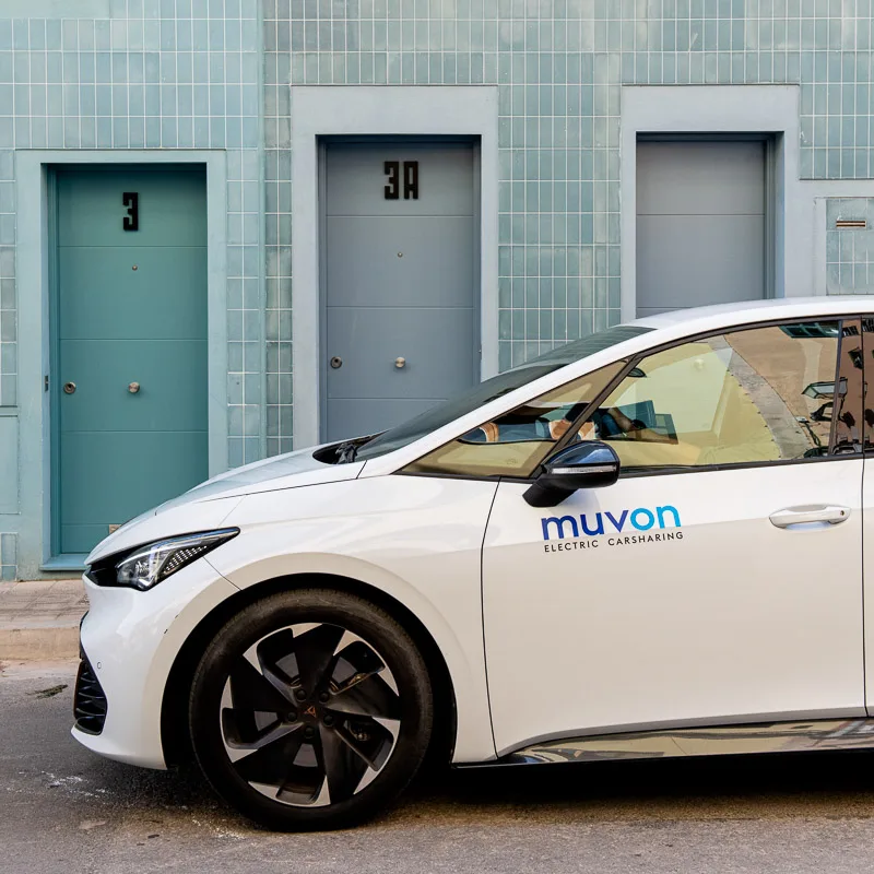 Alquiler de coche el terreno Palma de Mallorca - Gomila - Muvon Carsharing